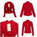 Chaqueta Deportiva Roja con Zipper Dorado Lululemon